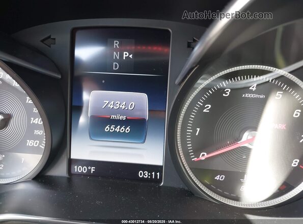 55SWF4JB1GU153075 2016 MERCEDES-BENZ C-CLASS White Widok tylnych siedzeń