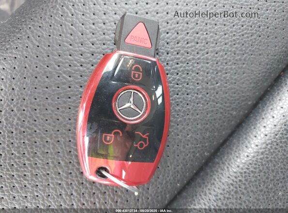 55SWF4JB1GU153075 2016 MERCEDES-BENZ C-CLASS White Widok deski rozdzielczej
