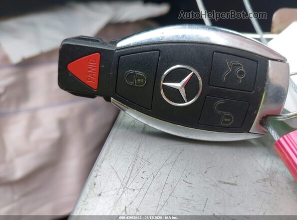 55SWF4KB8HU204037 2017 MERCEDES-BENZ C-CLASS Gray Widok deski rozdzielczej