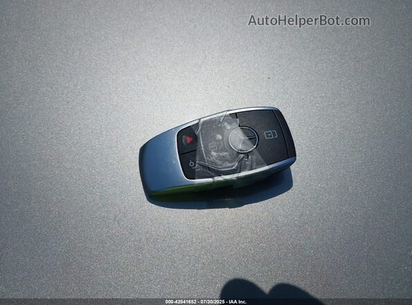 55SWF8EB7LU332961 2020 MERCEDES-BENZ C-CLASS Gray Вид панелі приладів