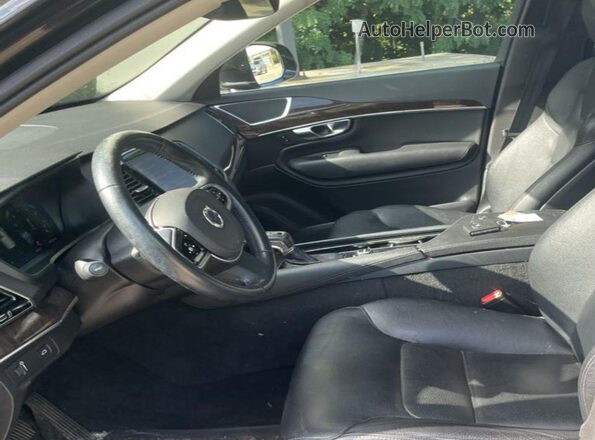 YV4A22PK3G1092689 2016 VOLVO XC90 Black Rear seats view