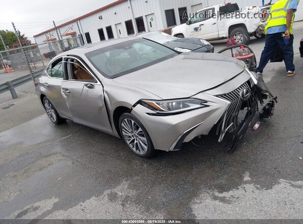 58ADZ1B12LU071365 2020 LEXUS ES Silver Передня права чверть