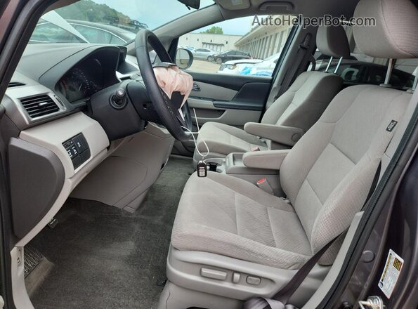 5FNRL5H46HB009463 2017 HONDA ODYSSEY Gray Вид салону спереду