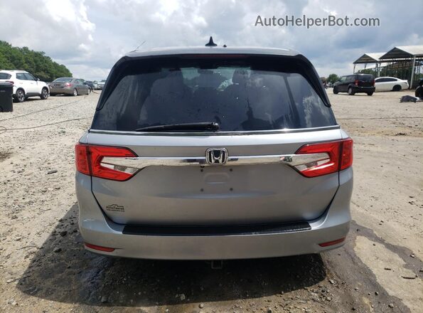 5FNRL6H78JB022480 2018 HONDA ODYSSEY Серебряный Вид сзади