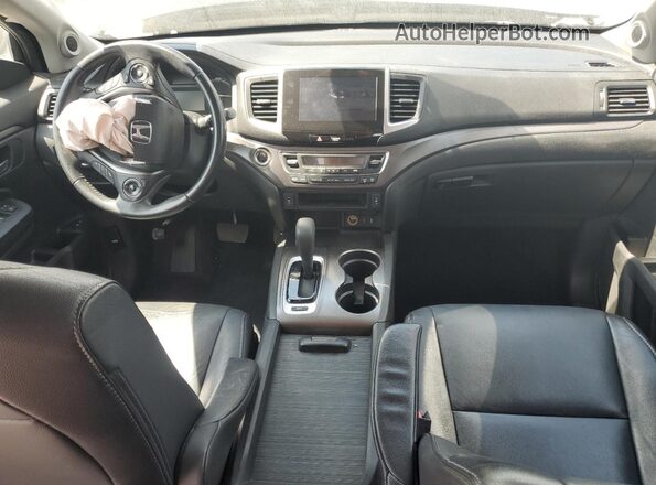 5FNYF5H50JB017656 2018 HONDA PILOT Черный Вид панели приборов