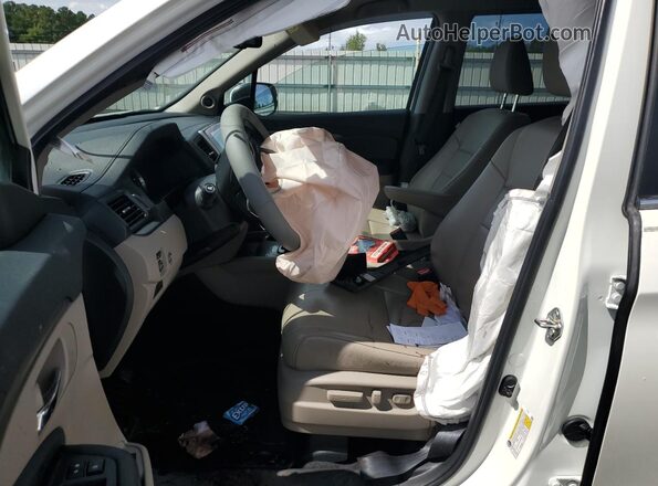 5FNYF5H79JB007306 2018 HONDA PILOT White Vista interior delantera