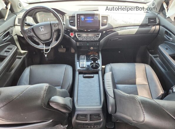5FNYF5H99JB012779 2018 HONDA PILOT Gray Dashboard view