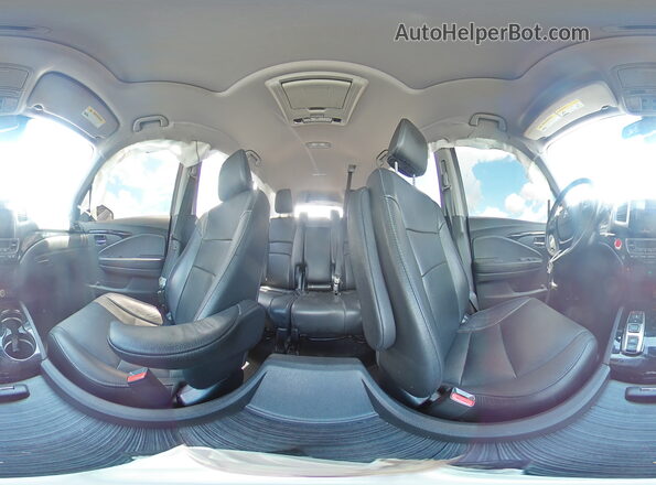 5FNYF5H99JB012779 2018 HONDA PILOT Gray 360 interior view