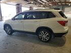 2018 Honda Pilot Touring Белый vin: 5FNYF6H96JB064246