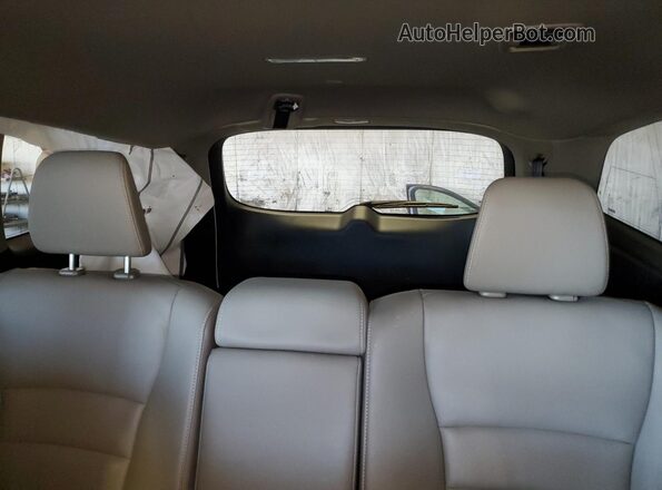5FNYF6H96JB064246 2018 HONDA PILOT Белый Вид задних сидений