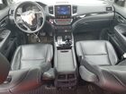 2018 Honda Pilot Touring White vin: 5FNYF6H98JB002945