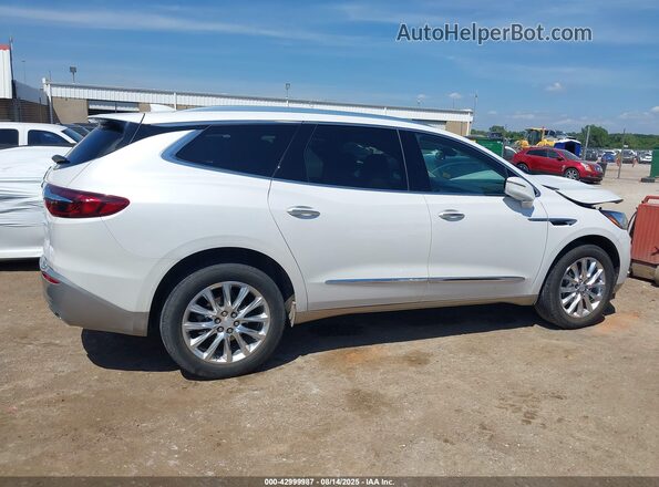 5GAEVBKW8MJ266176 2021 BUICK ENCLAVE Белый Вид задней части салона