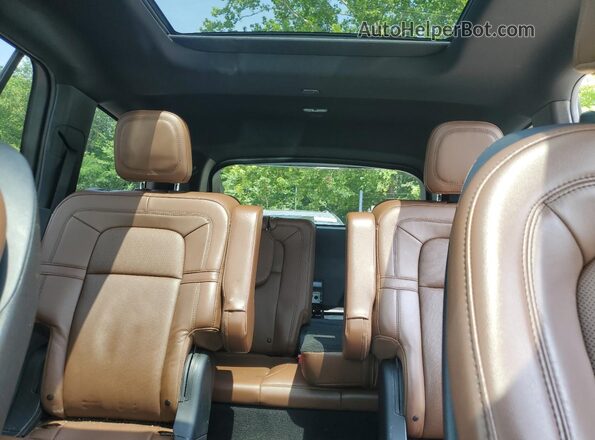 5LM5J7XC4NGL03477 2022 LINCOLN AVIATOR Белый Вид задних сидений