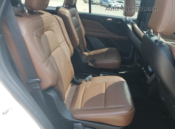 5LM5J7XC4NGL03477 2022 LINCOLN AVIATOR Белый Вид задней части салона