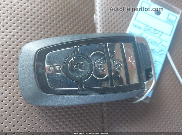 5LM5J7XC6MGL12325 2021 LINCOLN AVIATOR Burgundy Widok deski rozdzielczej
