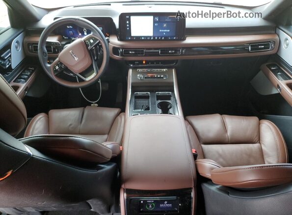 5LM5J7XC7SGL05509 2025 LINCOLN AVIATOR Черный Вид панели приборов
