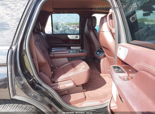 5LMJJ2TT1JEL12652 2018 LINCOLN NAVIGATOR Черный Вид наклейки с VIN-кодом