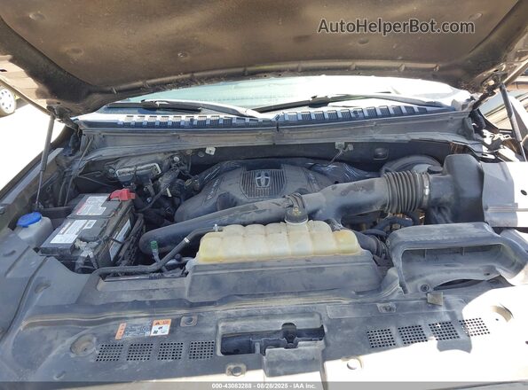 5LMJJ3HT7JEL10967 2018 LINCOLN NAVIGATOR Black Rear view