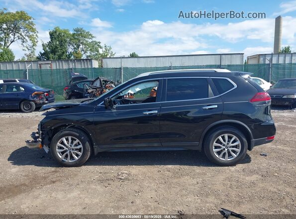 5N1AT2MT0JC767323 2018 NISSAN ROGUE Black Вид задньої частини салону