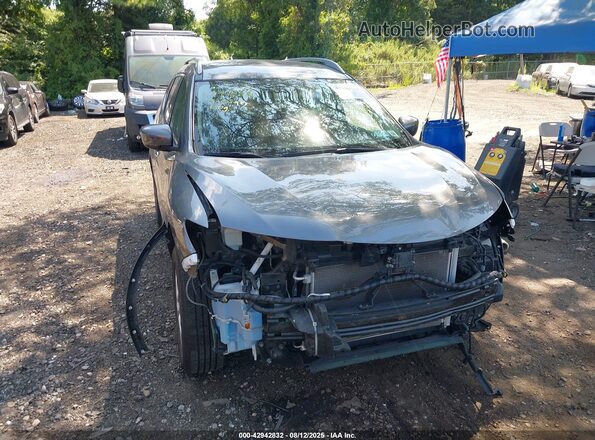 5N1AT2MV4JC813429 2018 NISSAN ROGUE Gray Widok z przodu