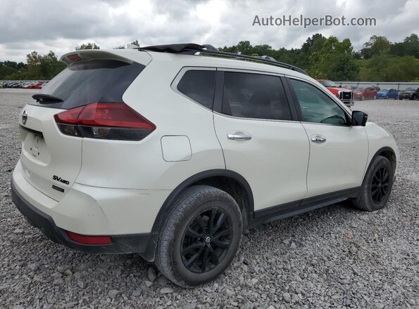 5N1AT2MV8JC720090 2018 NISSAN ROGUE Белый Задняя правая четверть