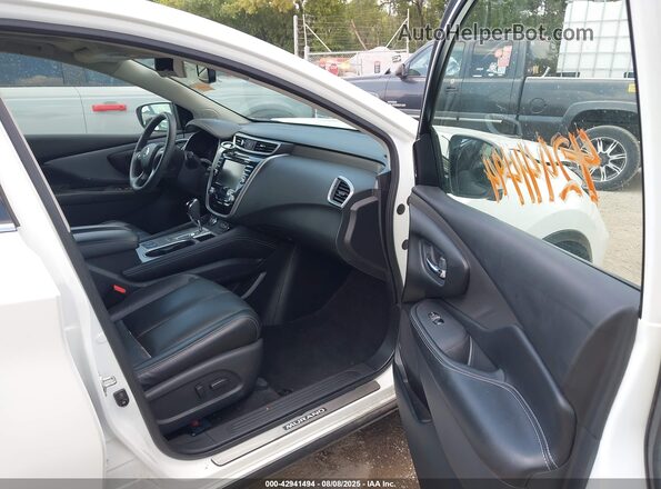 5N1AZ2CS6MC110635 2021 NISSAN MURANO White Front interior view