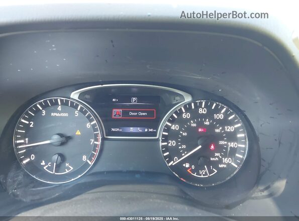 5N1DR2BN2LC641368 2020 NISSAN PATHFINDER Silver Widok tylnych siedzeń