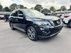 2017 Nissan Pathfinder S Black vin: 5N1DR2MM2HC614716