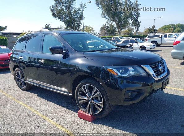 5N1DR2MM3JC666703 2018 NISSAN PATHFINDER Черный Передняя правая четверть