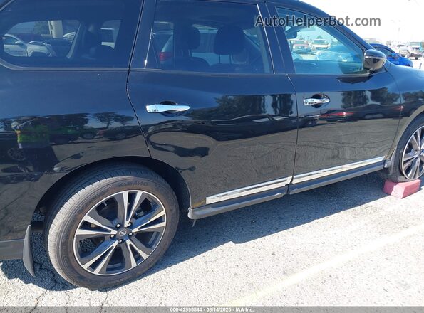 5N1DR2MM3JC666703 2018 NISSAN PATHFINDER Черный 