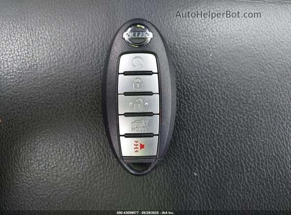 5N1DR2MM7HC687029 2017 NISSAN PATHFINDER Black Dashboard view