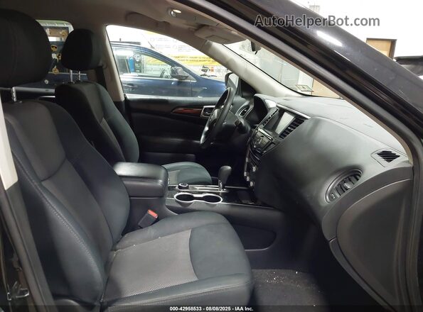 5N1DR2MM9JC663921 2018 NISSAN PATHFINDER Черный Вид салона спереди