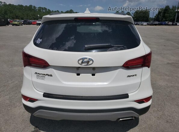 5NMZU3LB7JH106926 2018 HYUNDAI SANTA White Հետևի տեսք