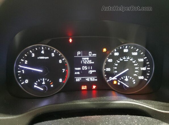 5NPD74LF2JH279475 2018 HYUNDAI ELANTRA White Widok zestawu wskaźników