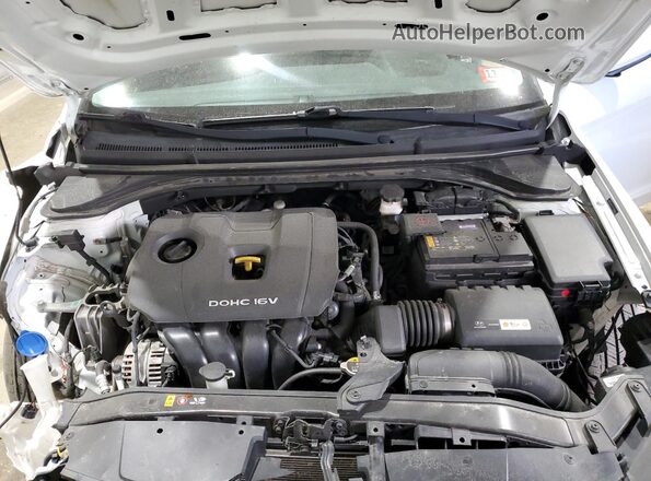 5NPD74LF2JH279475 2018 HYUNDAI ELANTRA White Widok wnętrza z tyłu