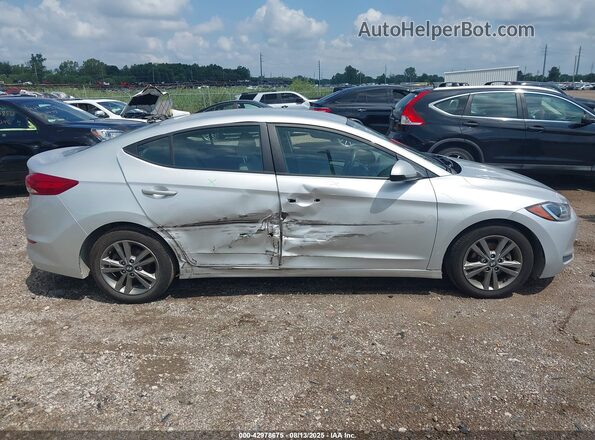 5NPD84LF2JH300709 2018 HYUNDAI ELANTRA Silver Widok wnętrza z tyłu