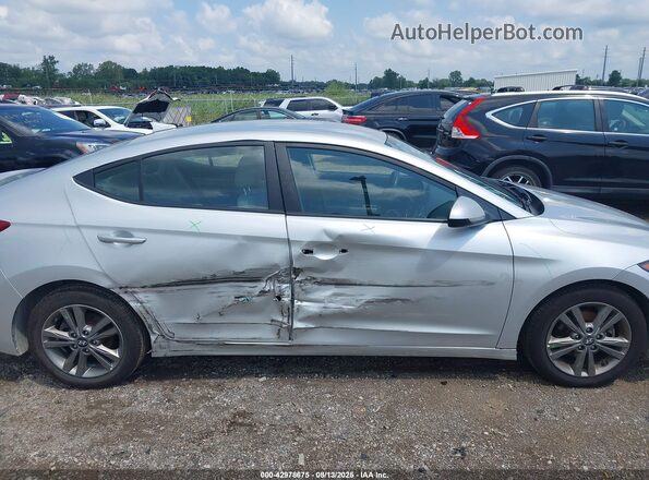 5NPD84LF2JH300709 2018 HYUNDAI ELANTRA Silver Widok z przodu