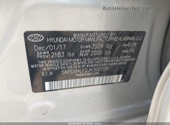 5NPD84LF2JH300709 2018 HYUNDAI ELANTRA Silver Widok komory silnika