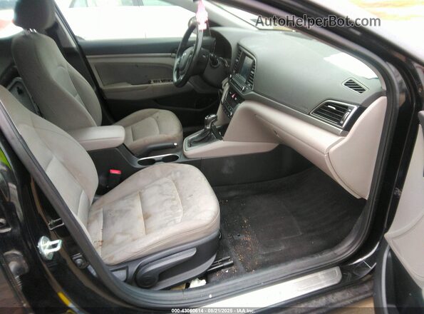 5NPD84LF6JH250669 2018 HYUNDAI ELANTRA Black Front interior view