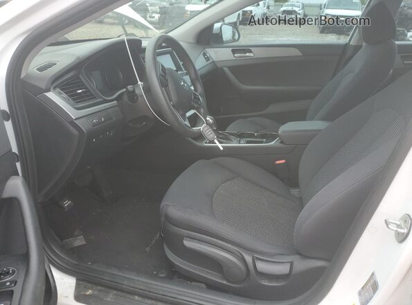 5NPE24AF5JH614461 2018 HYUNDAI SONATA White Սալոնի դիմացի տեսք