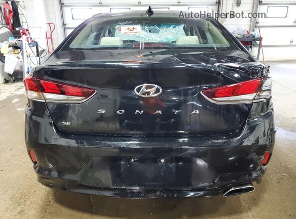 5NPE24AF7JH692255 2018 HYUNDAI SONATA Черный Вид сзади