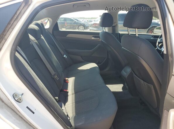 5NPE34AF8JH640565 2018 HYUNDAI SONATA White Vista de los asientos traseros