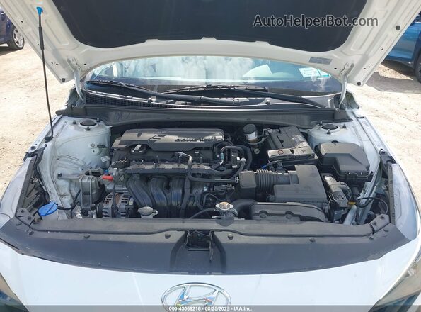 5NPLL4AG3MH015219 2021 HYUNDAI ELANTRA White Вид ззаду