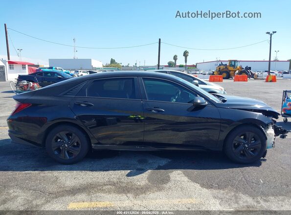 5NPLS4AG2MH005297 2021 HYUNDAI ELANTRA Black Սալոնի հետևի տեսք