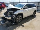2018 Toyota Highlander Hybrid White vin: 5TDBGRFH3JS048273