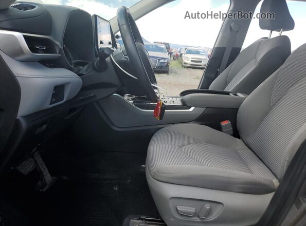 5TDBZRBH2MS130497 2021 TOYOTA HIGHLANDER Серый Вид салона спереди