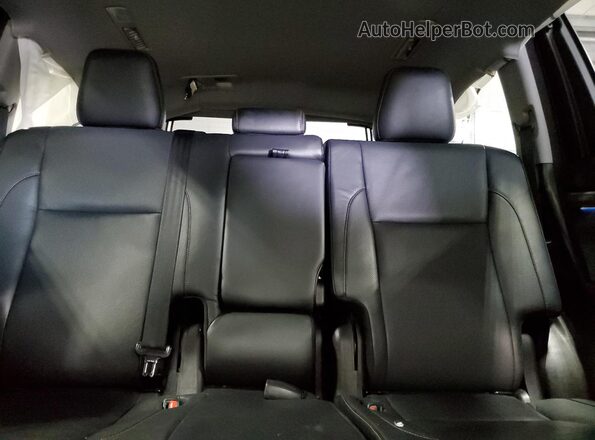 5TDDZRFH1JS805416 2018 TOYOTA LIMITED White Հետևի նստատեղերի տեսք