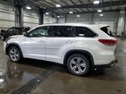 2018 Toyota Highlander Limited White vin: 5TDDZRFH1JS805416