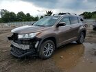 2018 Toyota Highlander Hybrid Коричневый vin: 5TDJGRFH3JS045417