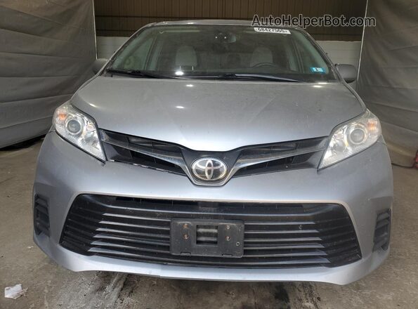 5TDJZ3DC6JS191857 2018 TOYOTA LE Silver Vista frontal